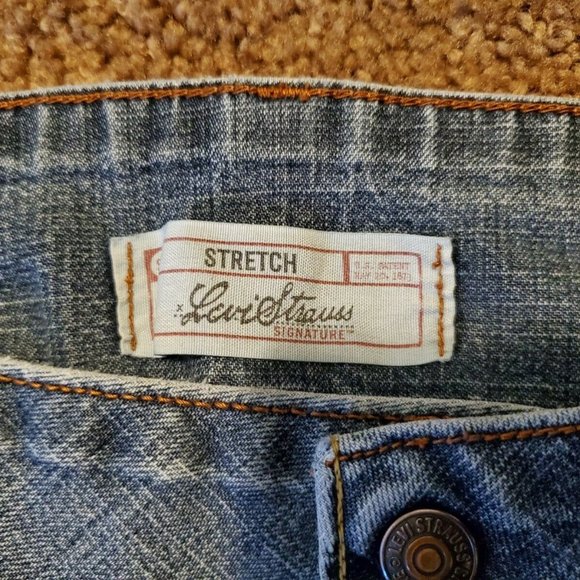 Levi's Strauss Signature Jeans Misses Size 14 Womens Light Blue - Picture 3 of 9